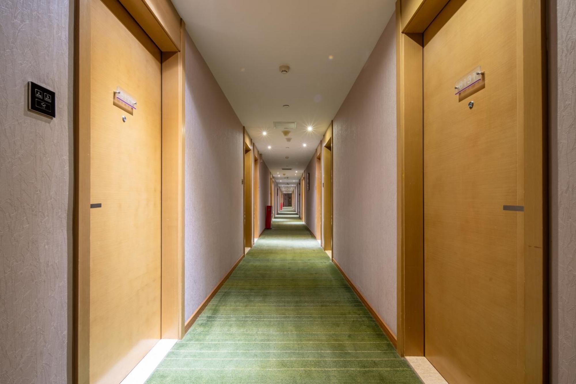 True Go Hotel - Guangzhou International Conference Center Memorial Hall Subway Station Exterior photo